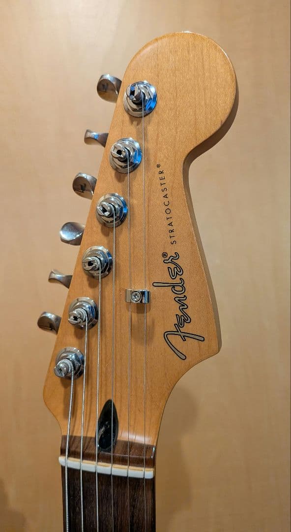 ギター Fender 70th Anniversary Stratocaster
