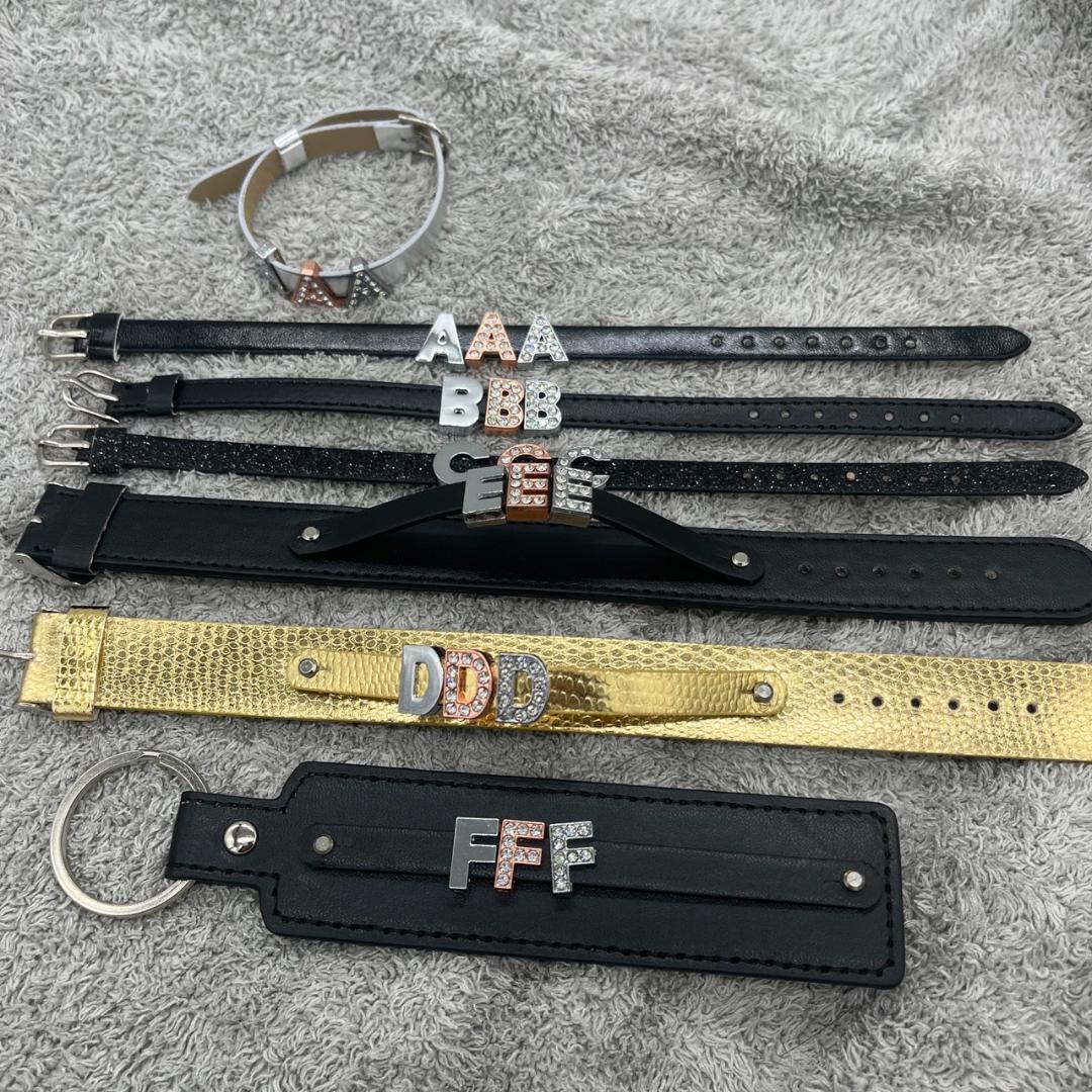 オーダーネームタグ キーホルダー 韓国 アイドル ブレスレット