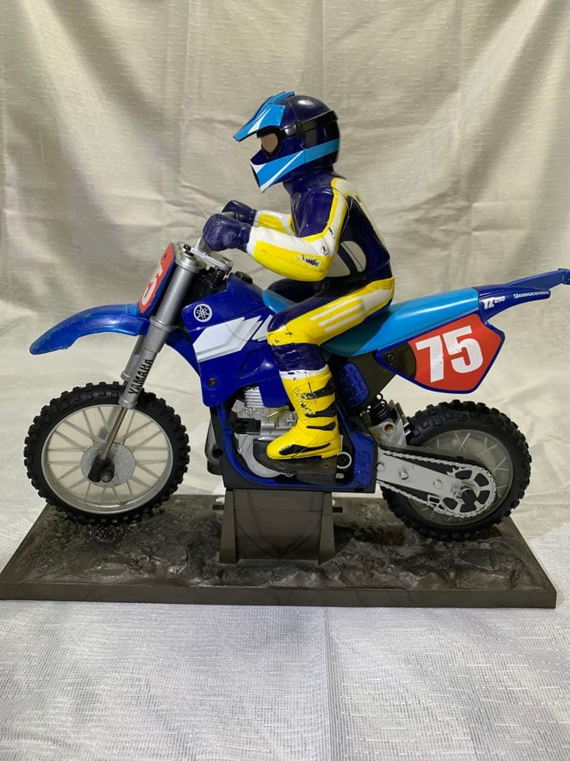 ホビーラジコン BONDSTREET