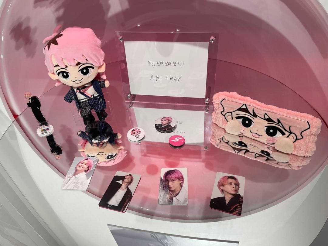 Snow Man 1stPOP-UP 缶バッチ フォトカードA・Bコンプセット