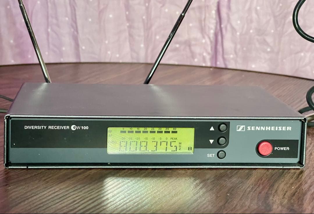 ④Sennheiser EW100 B帯 ワイヤレスシステム ラベリアマイク付き