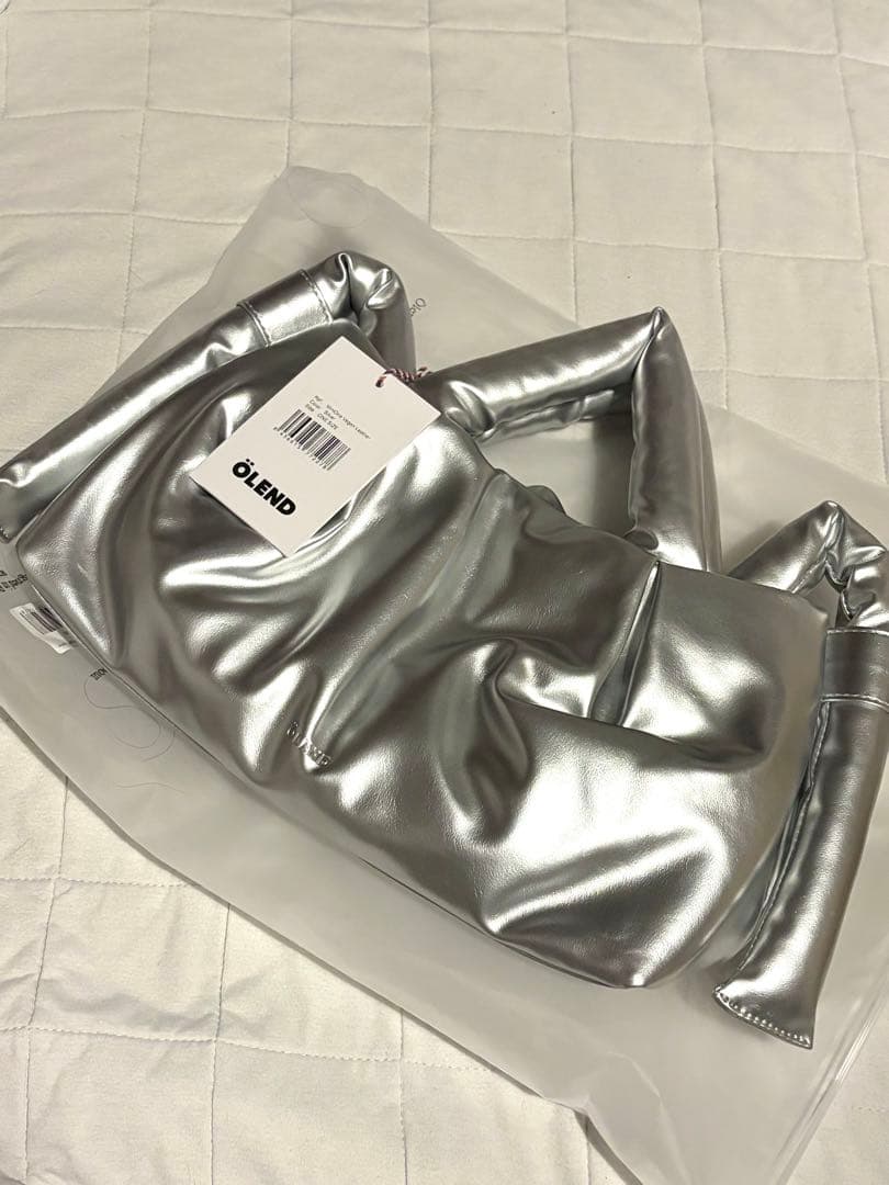 OLEND MiniOna Soft Bag シルバー