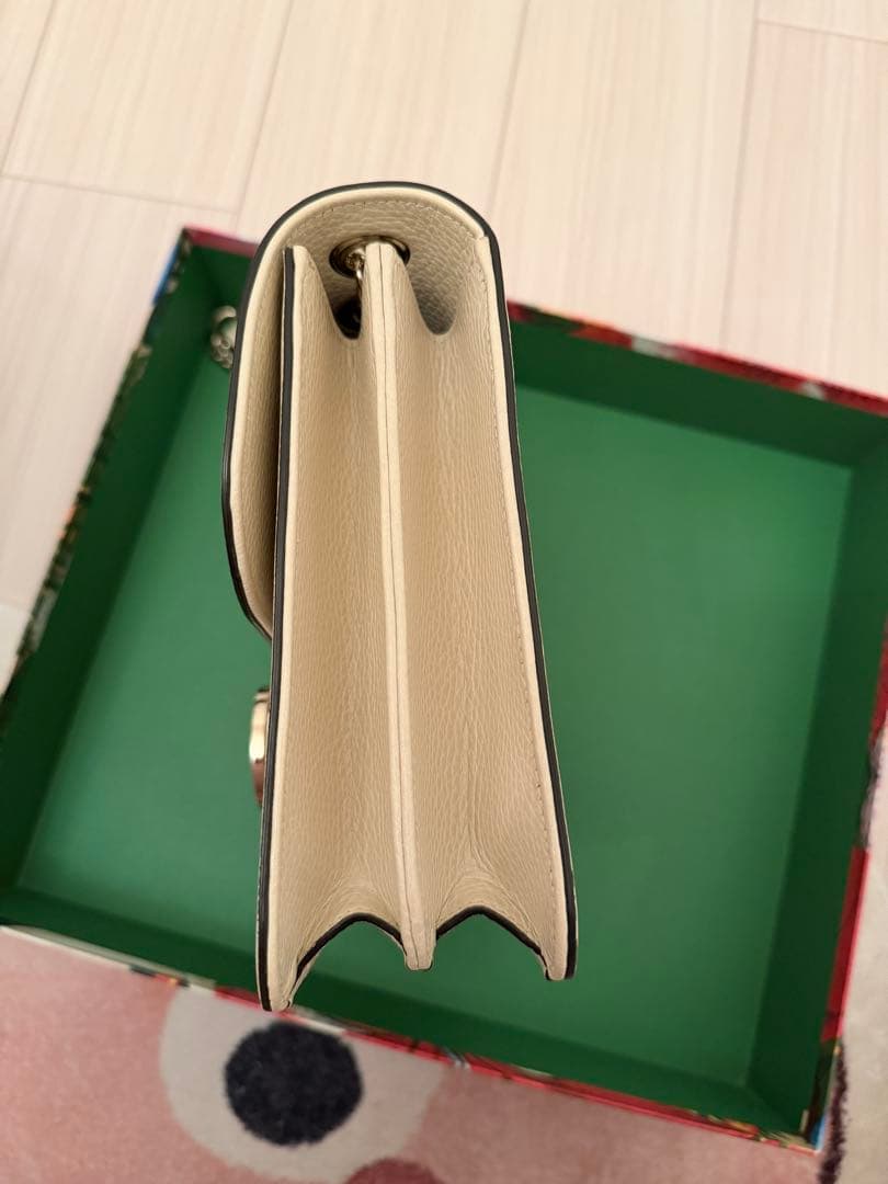 Gucci ベージュ ショルダーバッグ