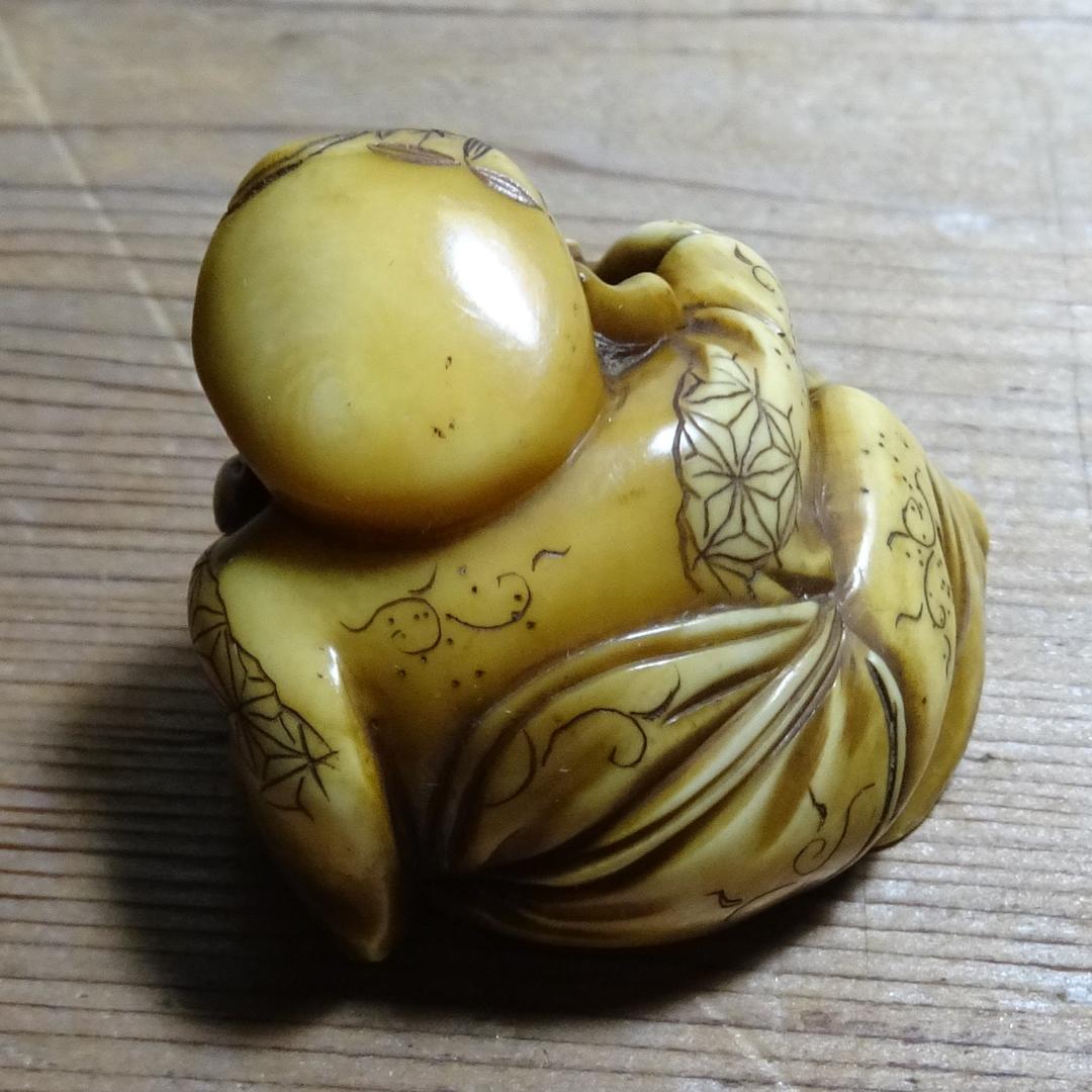 d*7様 根付 大黒様と鼠 ネズミ 時代 提げ物 煙草入れ 玉 文 ？