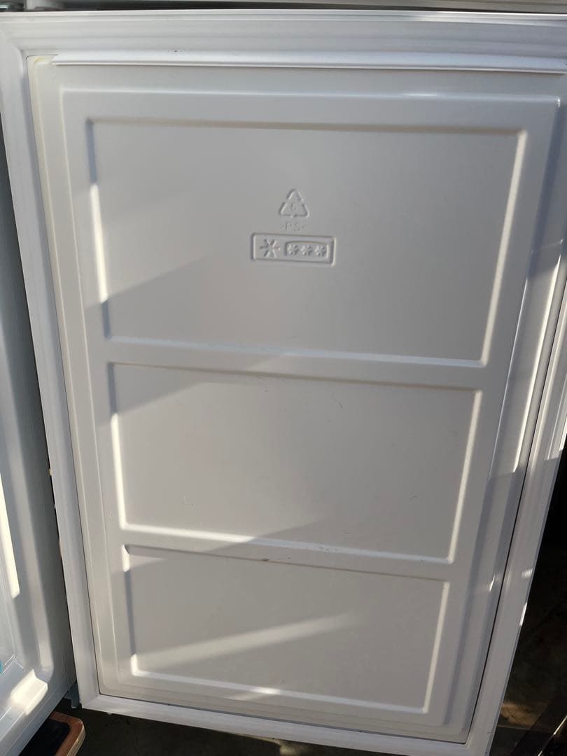 SHARP 冷蔵庫シャープ SJ-BD23K-W 2023年製230L T