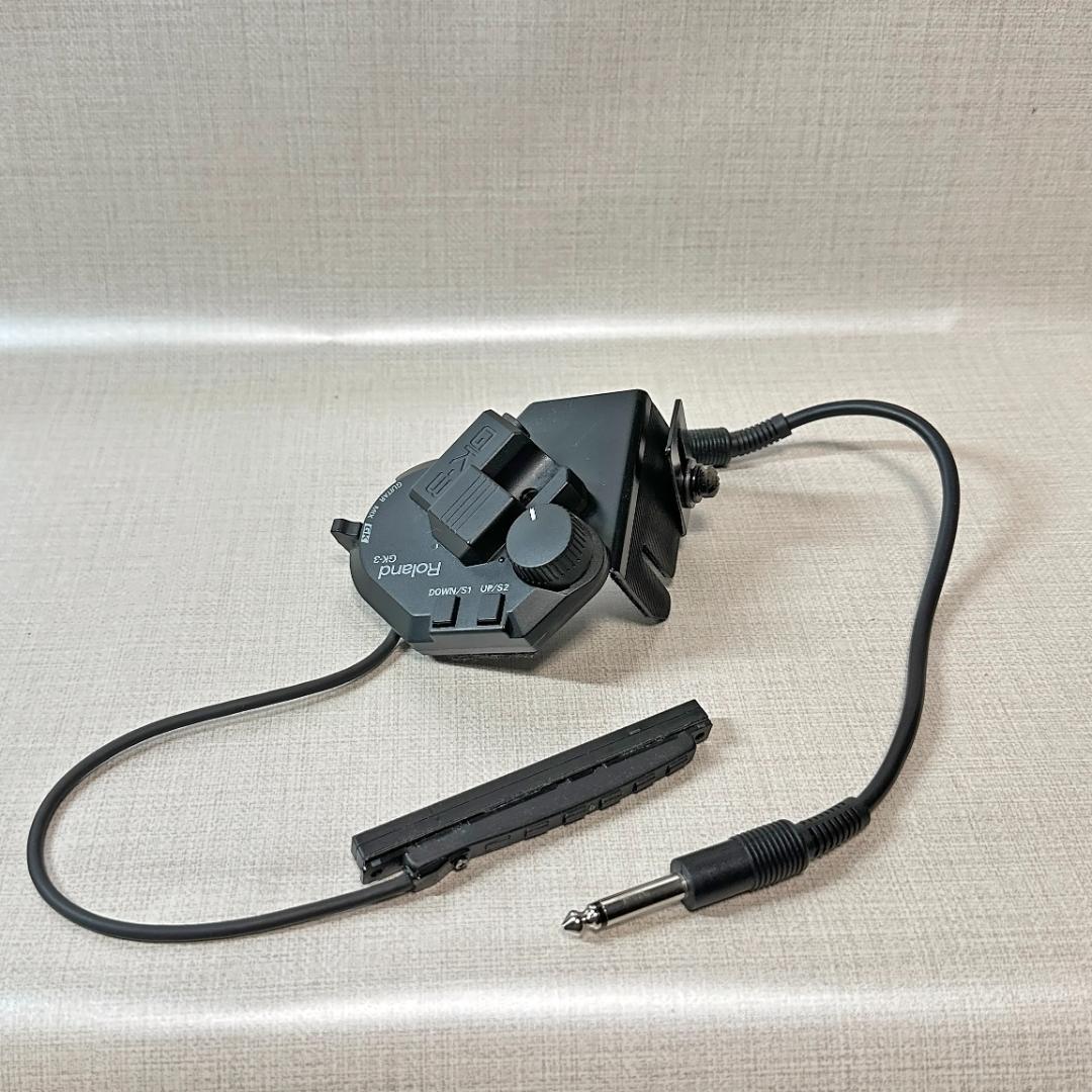 Roland GR-55 ギターシンセサイザー（GK-3、専用ケーブル付き）