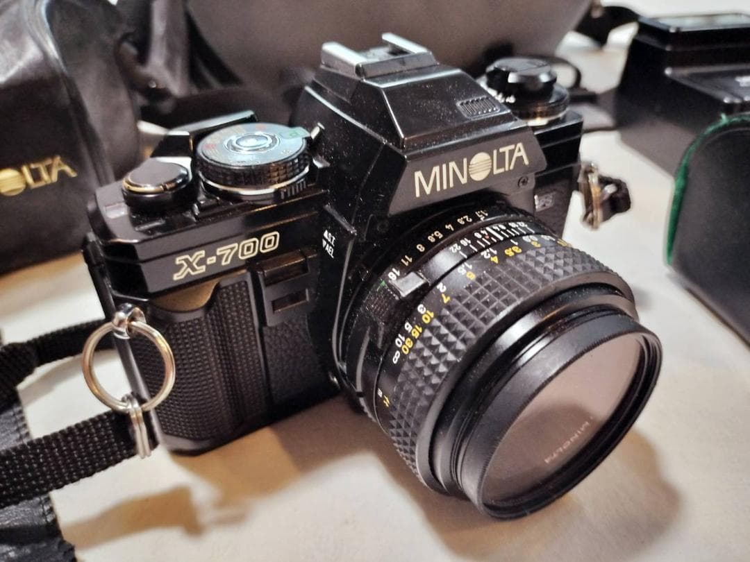 ◇中古 ミノルタ X-700 35mm SLR カメラキット 付属多数あり 中古