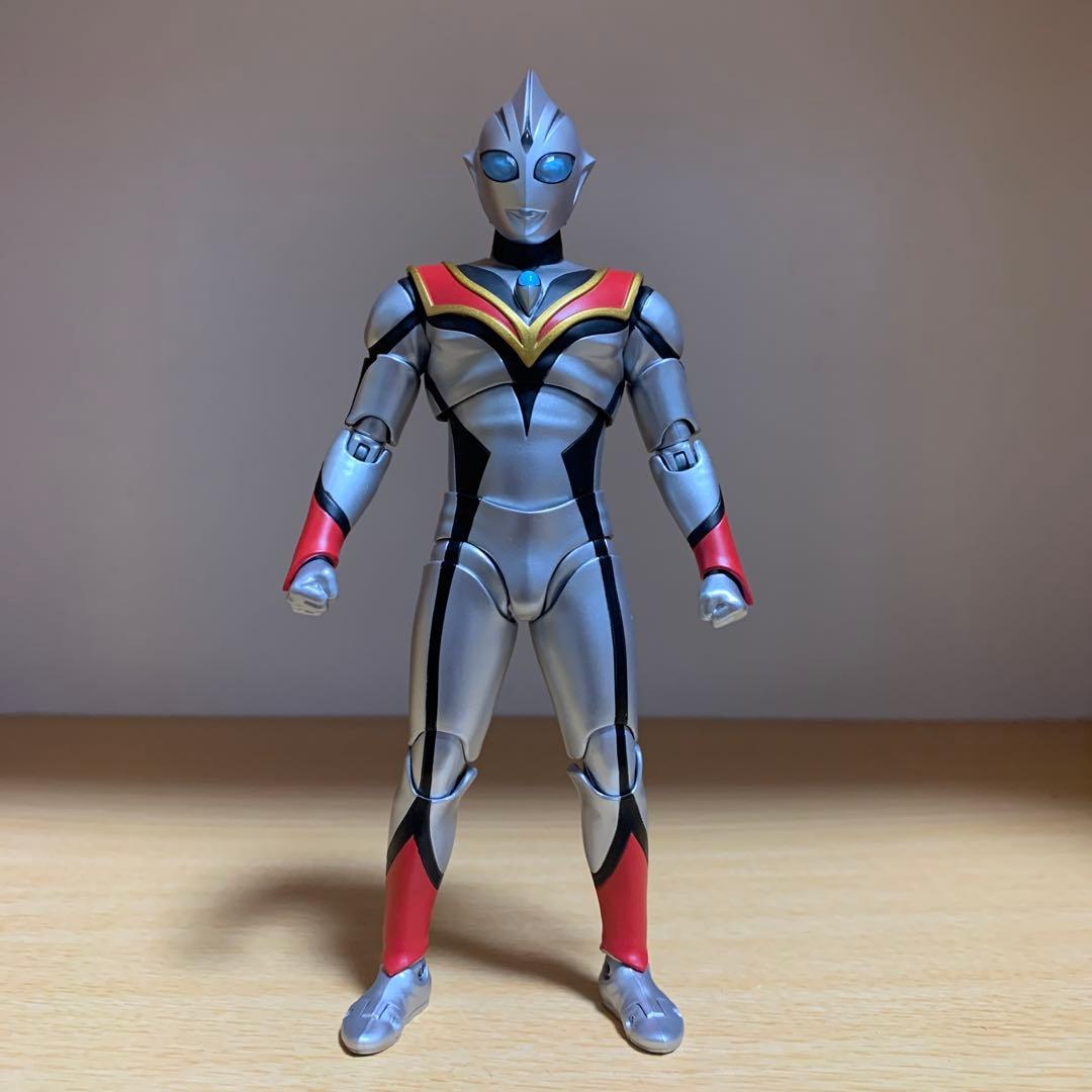 S.H.Figuarts (真骨彫製法) ウルトラマンティガ　イーヴィルティガ