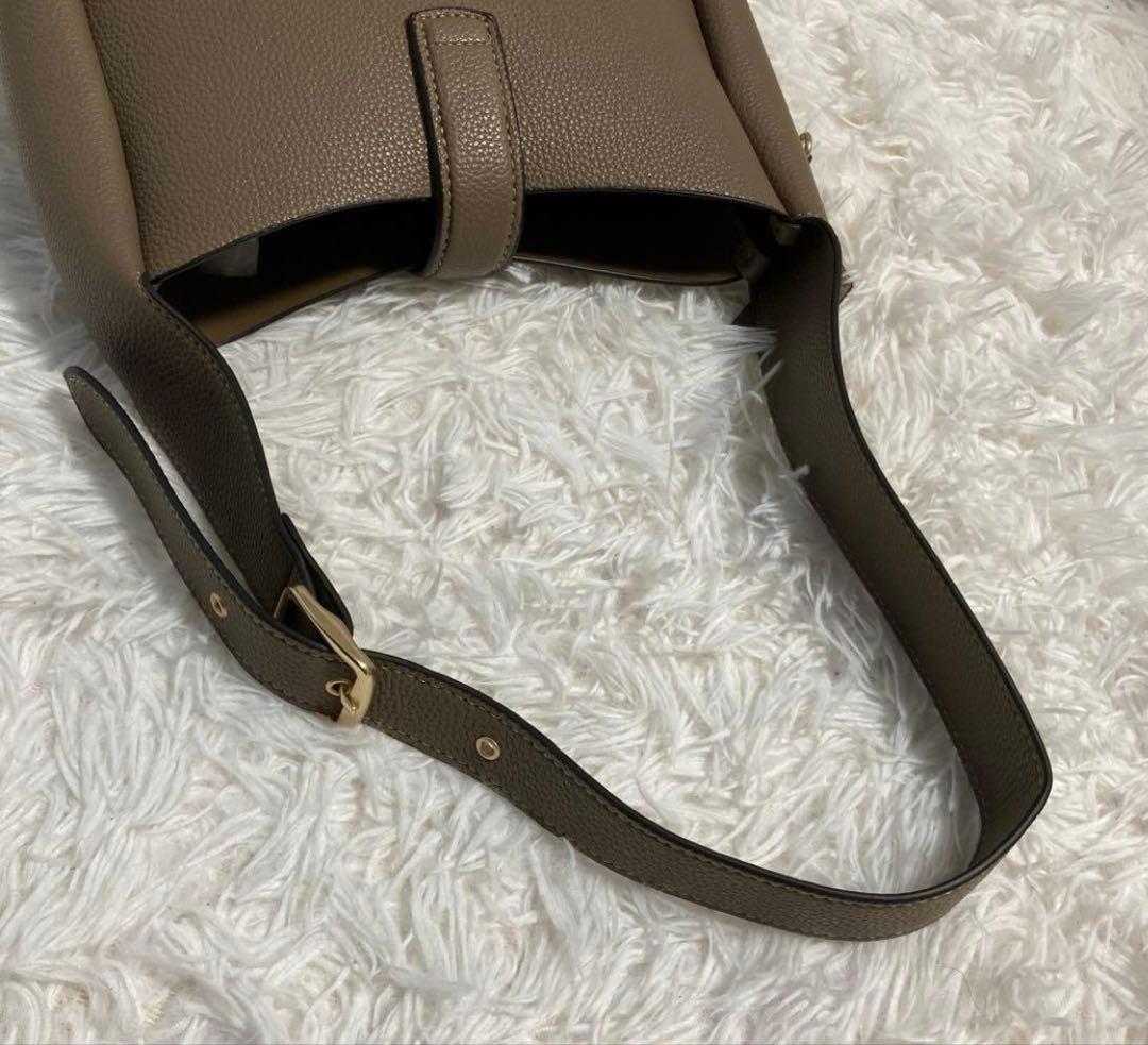 COACH ハドリー ミニ クロスボディ バッグ