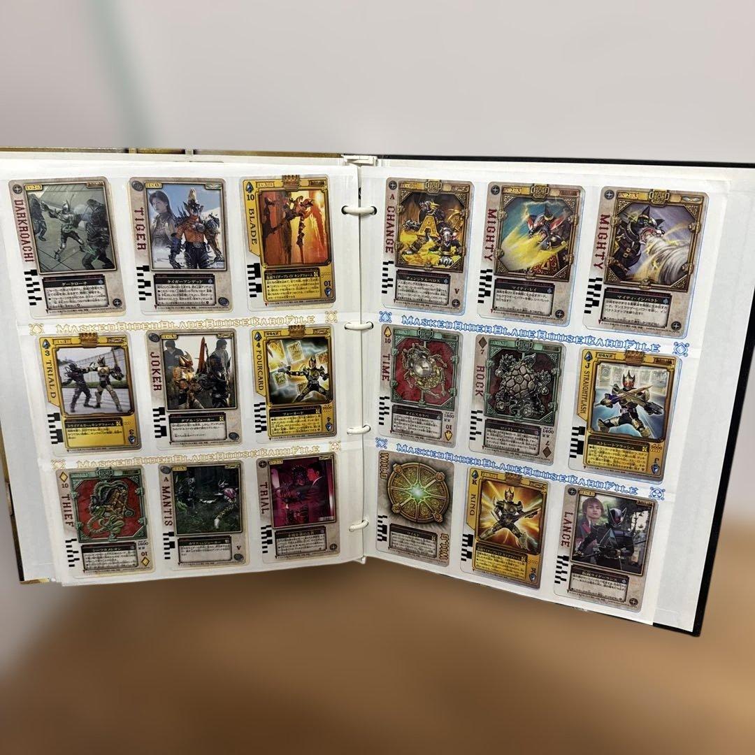 仮面ライダー カード まとめ カードファイル