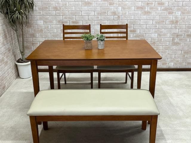 ダイニングテーブルセット　４人掛け　ブラウン　未使用アウトレット品