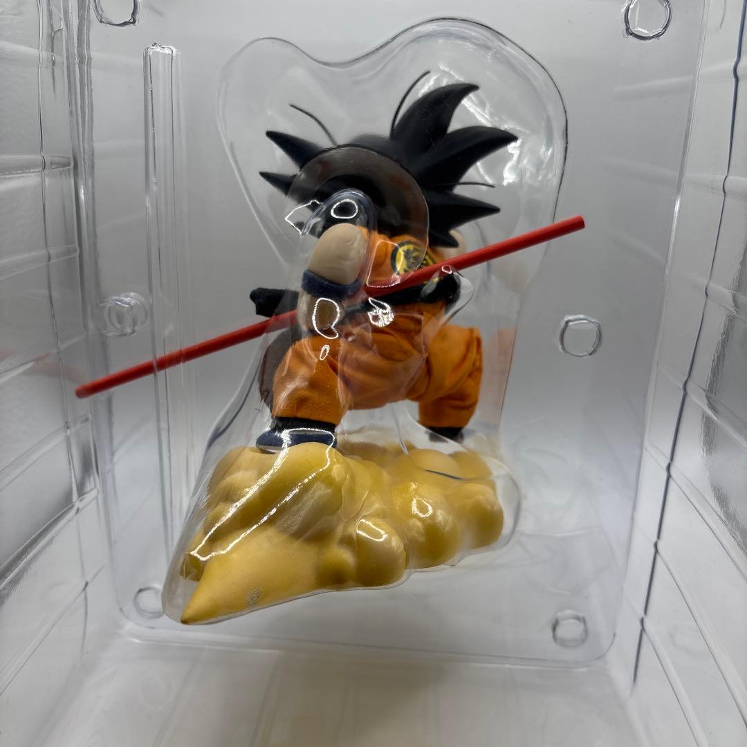 ドラゴンボール 孫悟空 フィギュア　メディコム•トイ