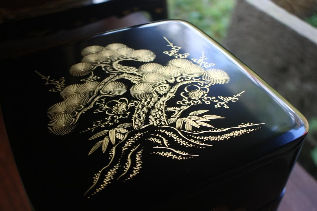 デッドストック！！極上松竹梅鶴亀沈金の映える輪島塗屠蘇器重箱揃い