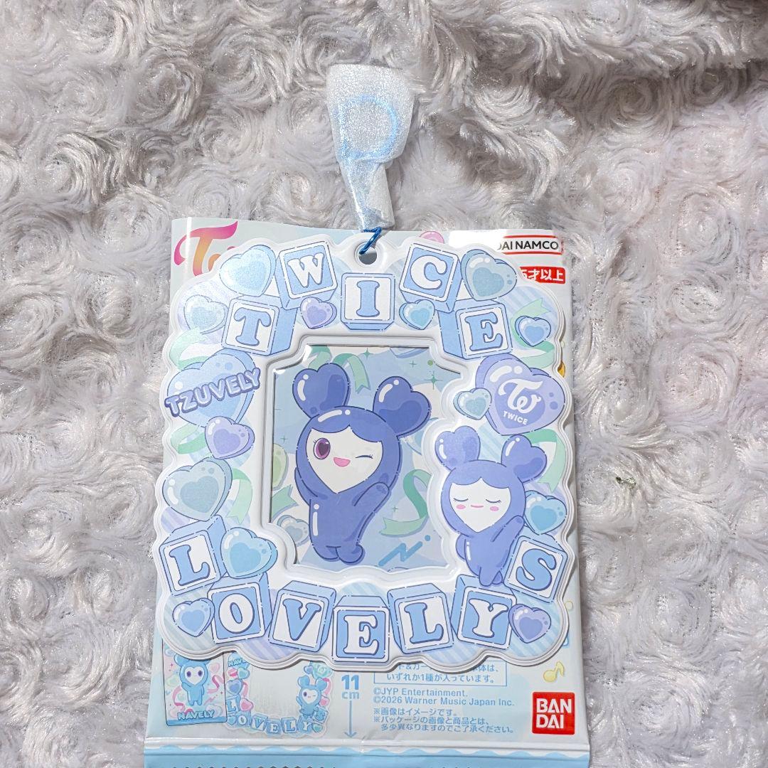 TWICE ツウィ TZUYU ツブリー カードホルダー ラブリー - メルカリ