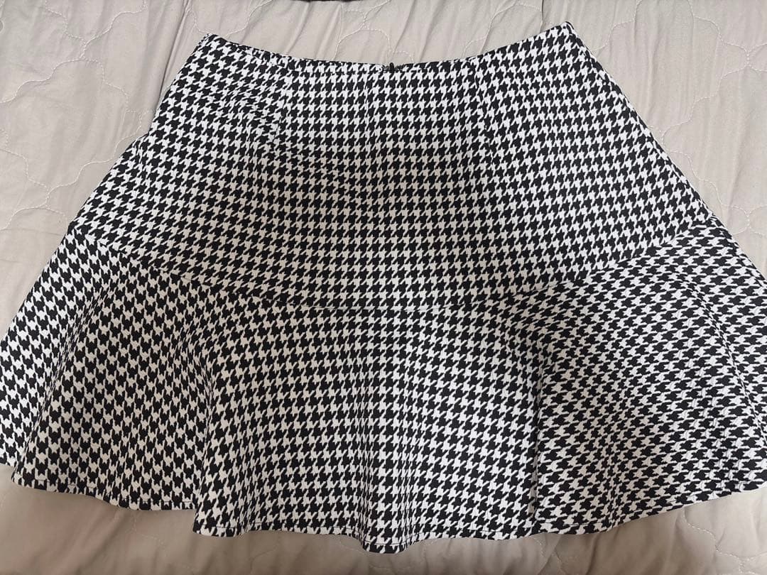 JILTU ジルチュ スカート