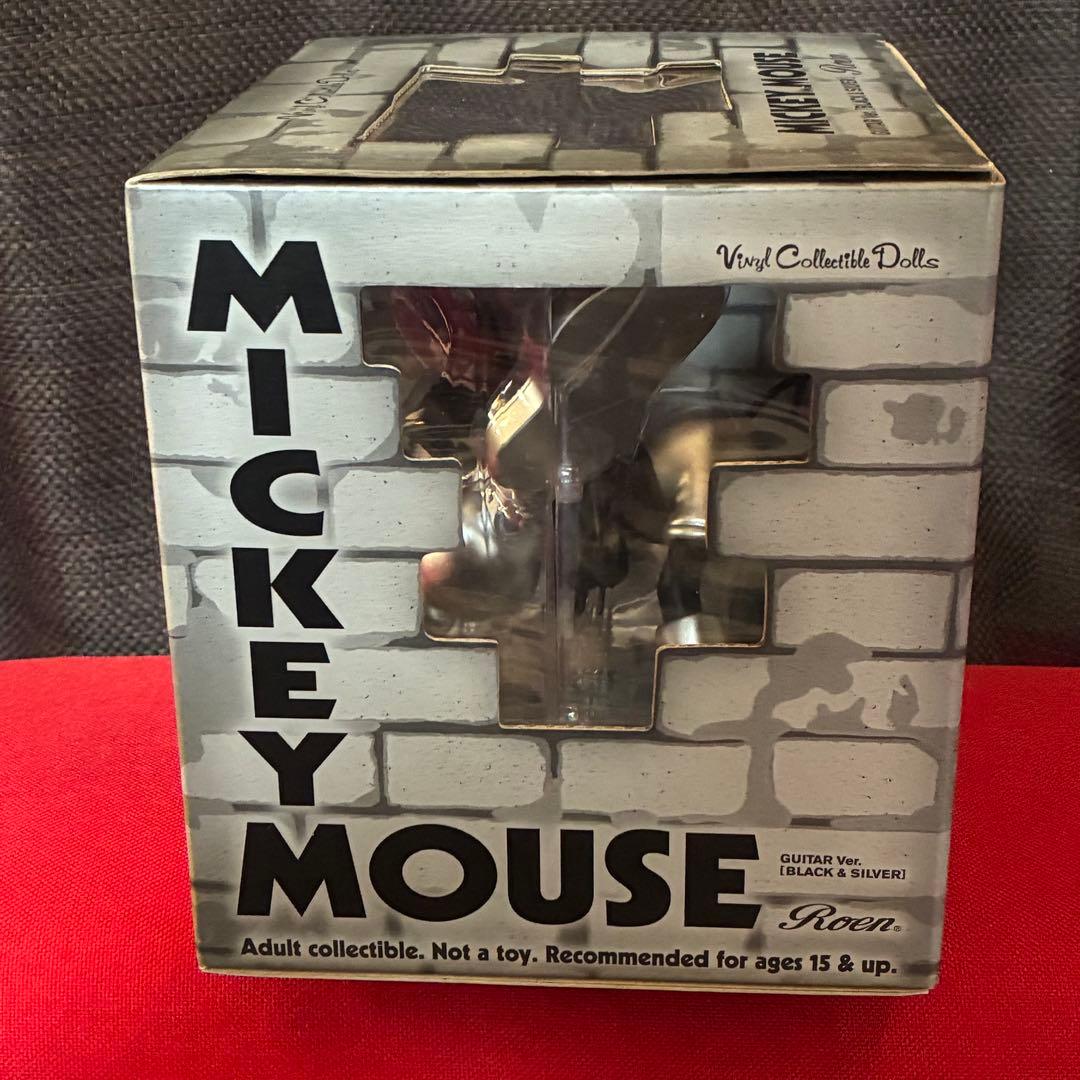 新品 ミッキーマウス VCD Guitar Ver. ブラック&シルバー