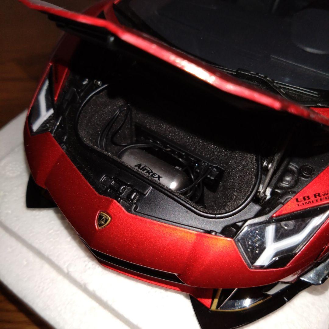 1/18LB-WORKSランボルギーニ　アヴェンタドール　リミテッドエディション