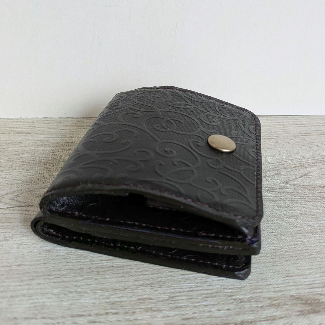 kana ボックス型小銭入れ折り財布