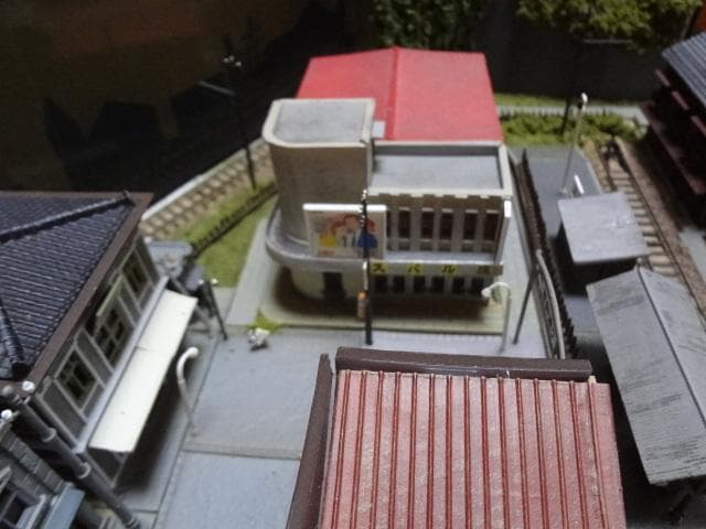 完成品 鉄道模型 ジオラマ 昭和「鉄道模型」をつくる ケース　パワーユニット付