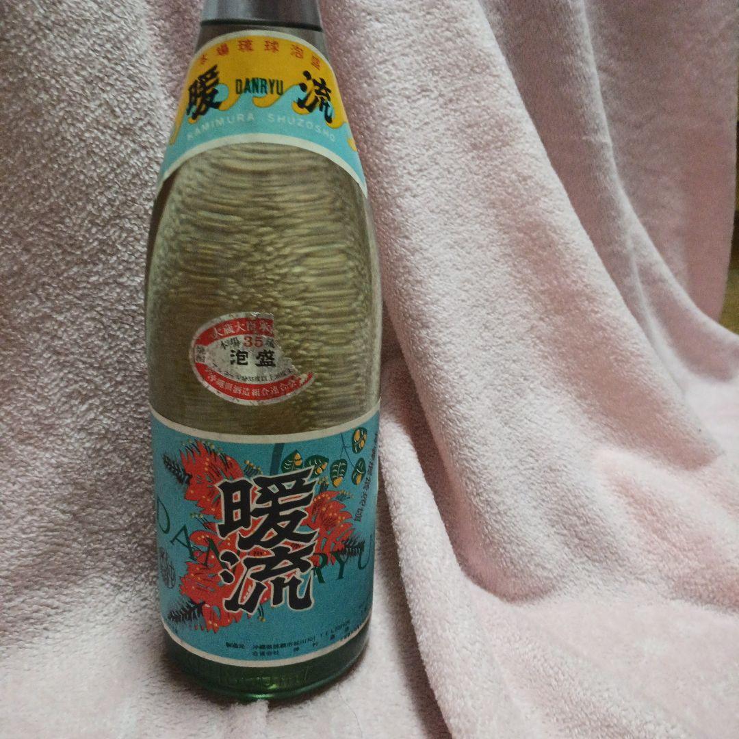 泡盛　暖流　神村酒造　35度　1.8L 50年位前製造　オーク樽貯蔵酒