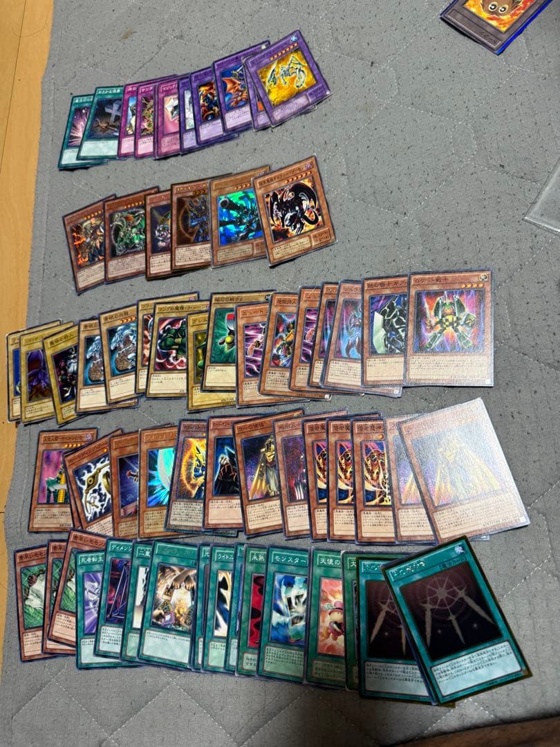 遊戯王OCG デュエルモンスターズ トレーディングカードセット