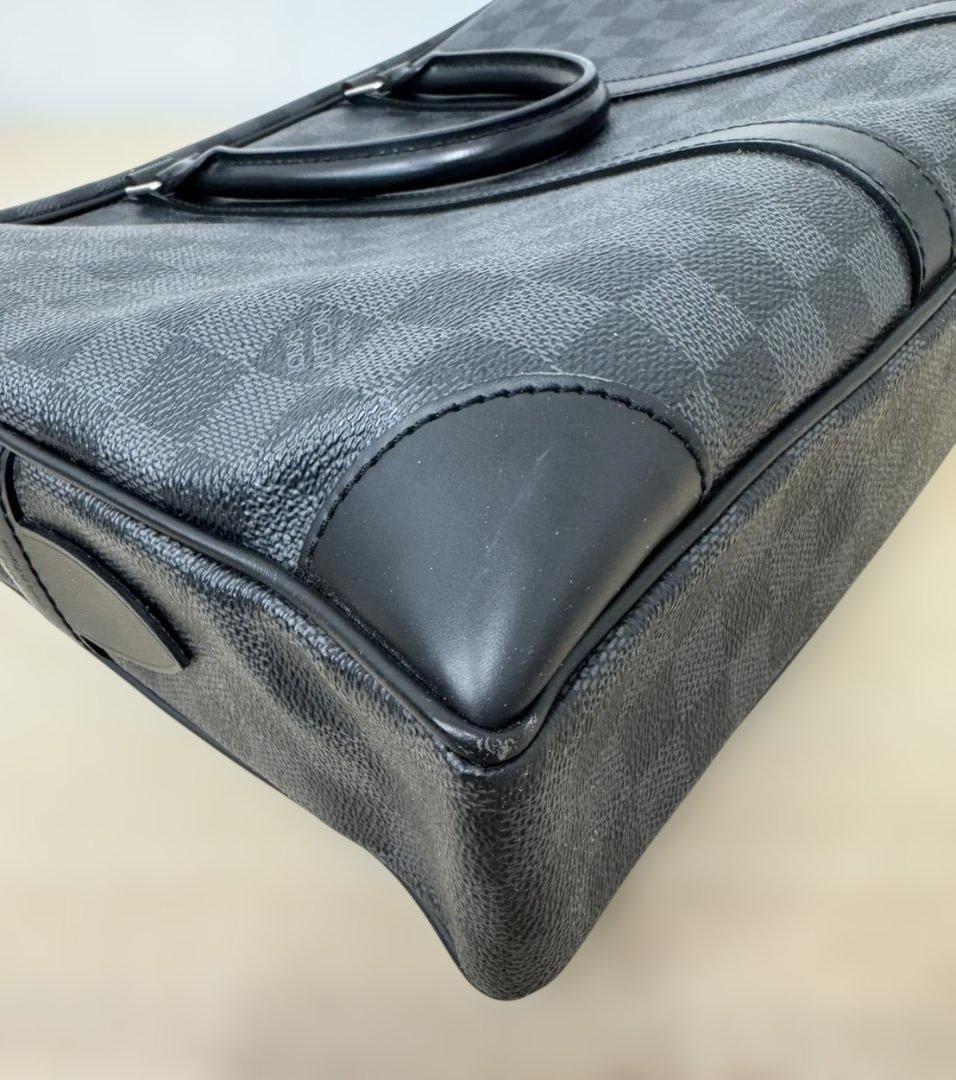 【訳アリ】LV ポルト ドキュマン・ヴォワヤージュ ダミエグラフィット