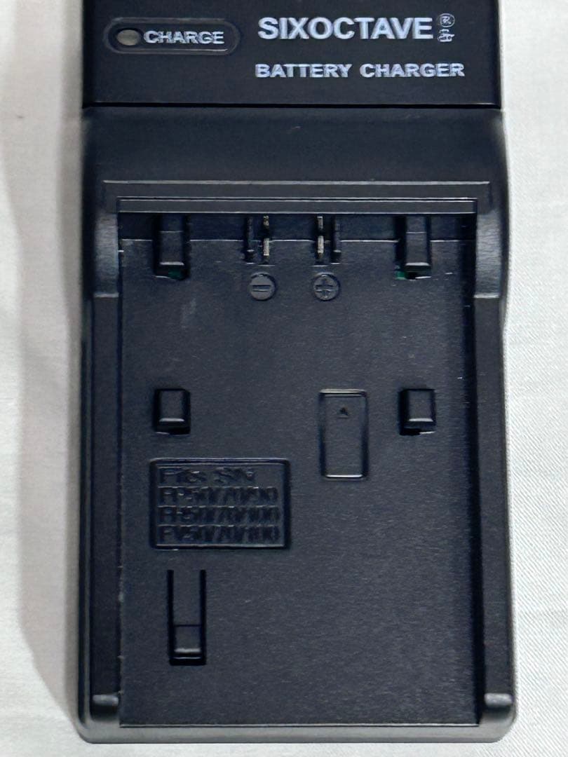 SONYデジタルHDビデオカメラレコーダーHDR-CX560Vブラック 充電器付