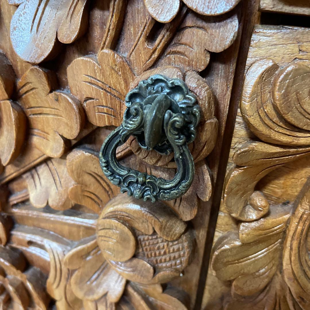 木彫り装飾のキャビネット インドネシア オーダーメイド 12/26まで