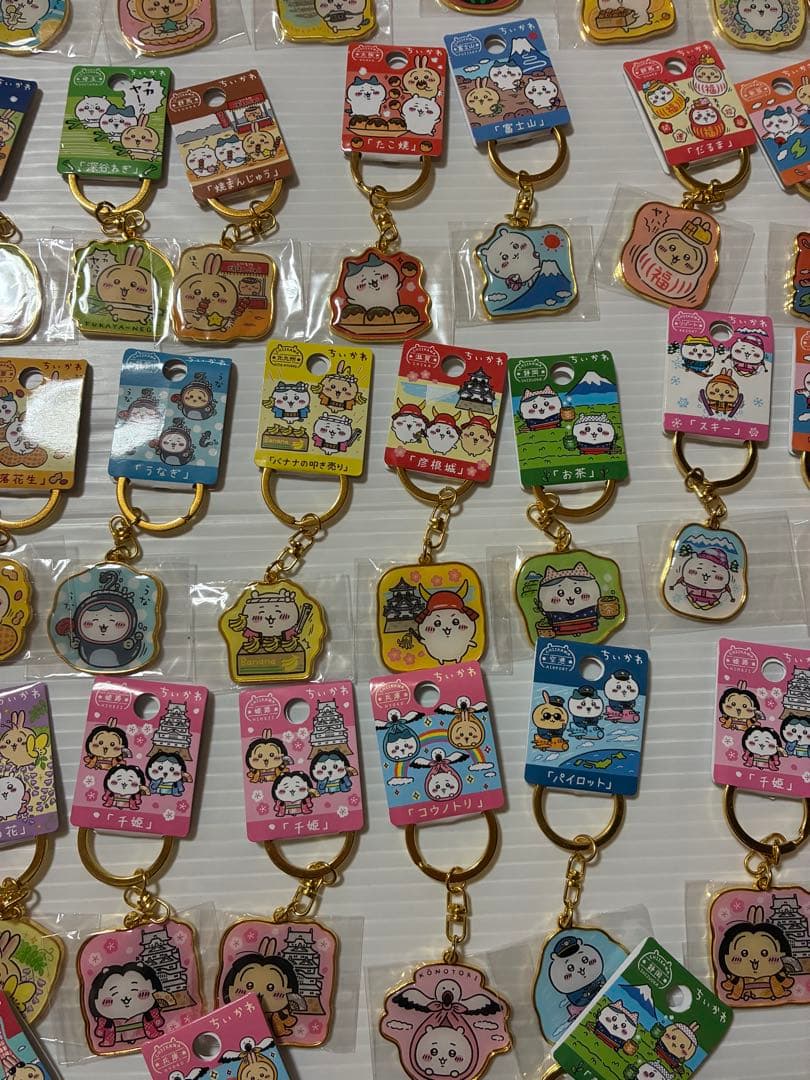 ちいかわ うさぎ ハチワレ ご当地キーホルダー 98セット