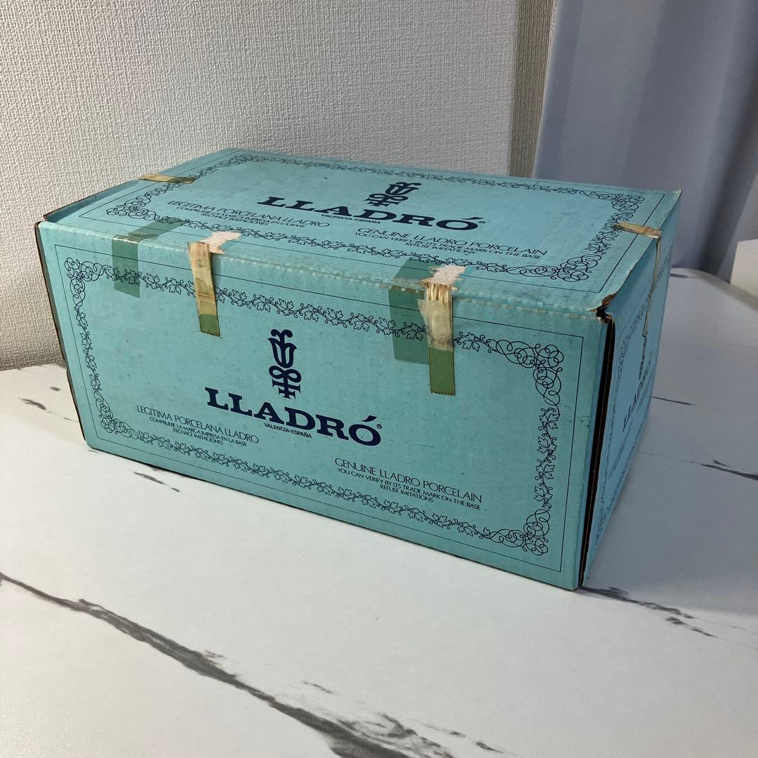 LLADRO リヤドロ 1285 帽子を持つ少女 花籠 フィギュリン 箱付