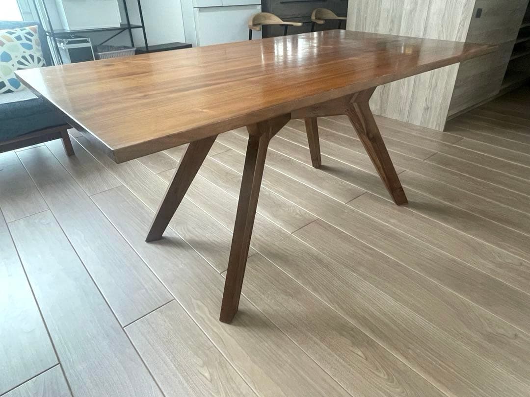 ブラウン 木製 モダンダイニングテーブル