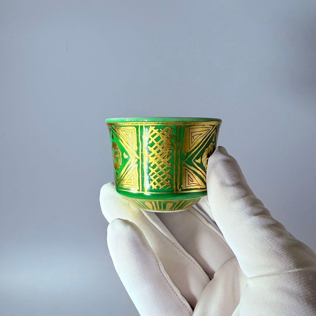 小野珀子 金襴手ぐい吞み 朱杯 玉杯 本物保証 共箱 共布