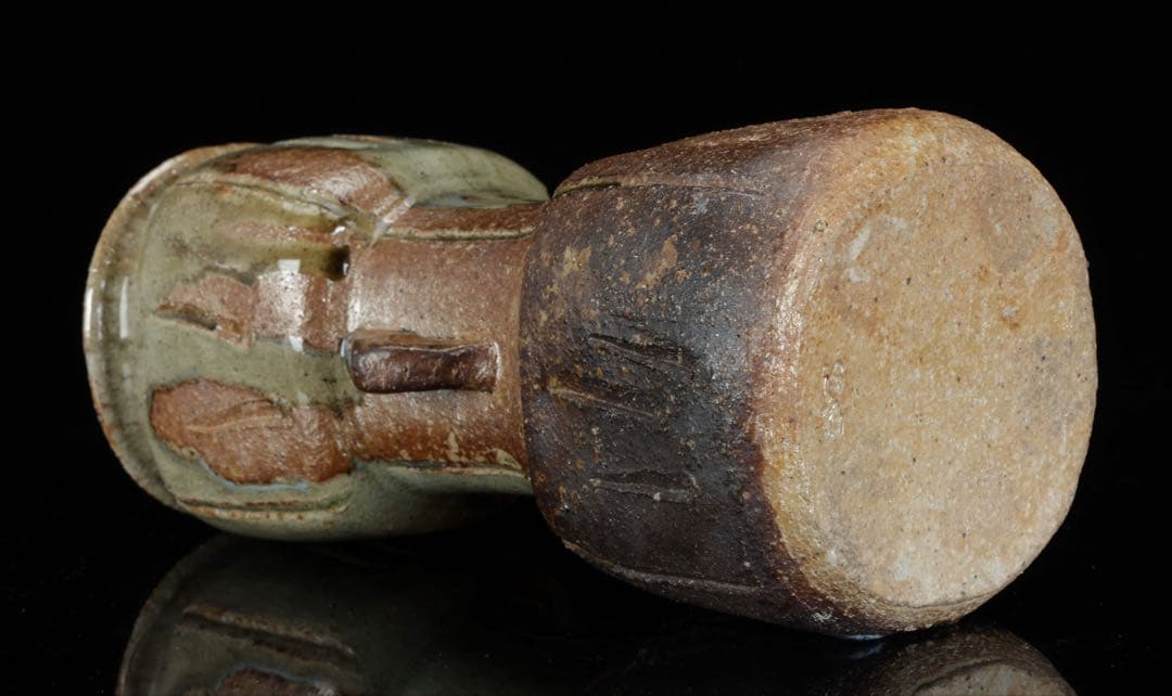 三浦竹軒】 倣古伊賀窯 耳付花瓶 花入 花器 共箱付 在銘 古美術品 骨董