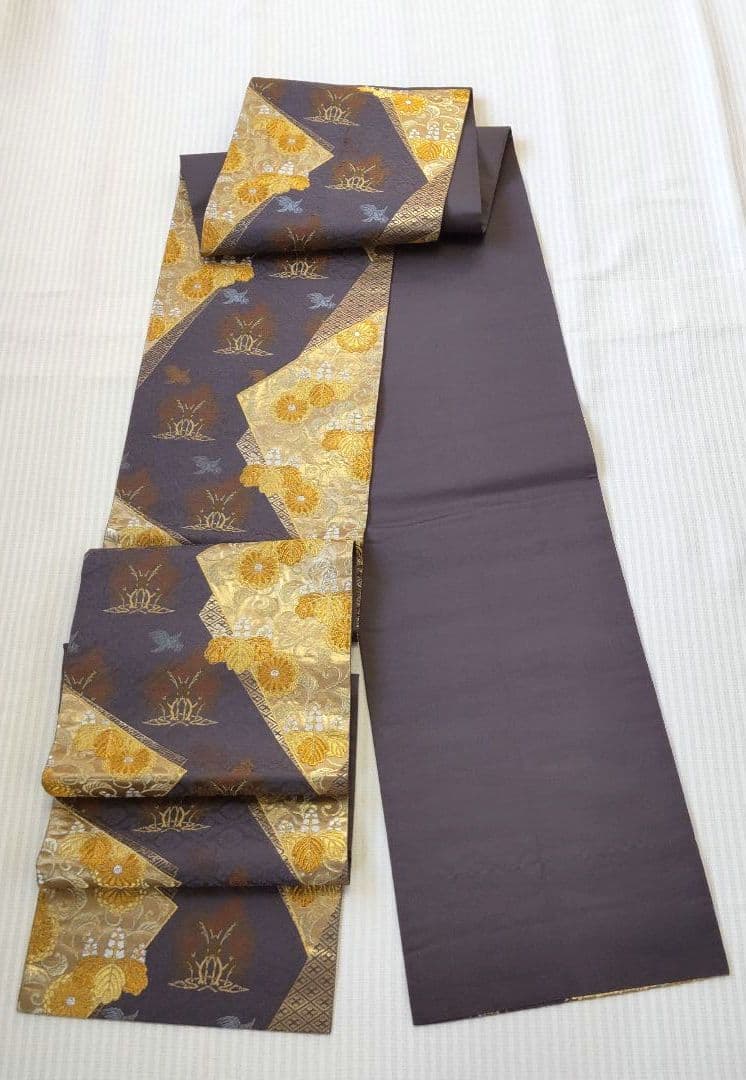 袋帯】灰紫の気品＊有職文様がずらり並ぶ“雅の世界｜裂