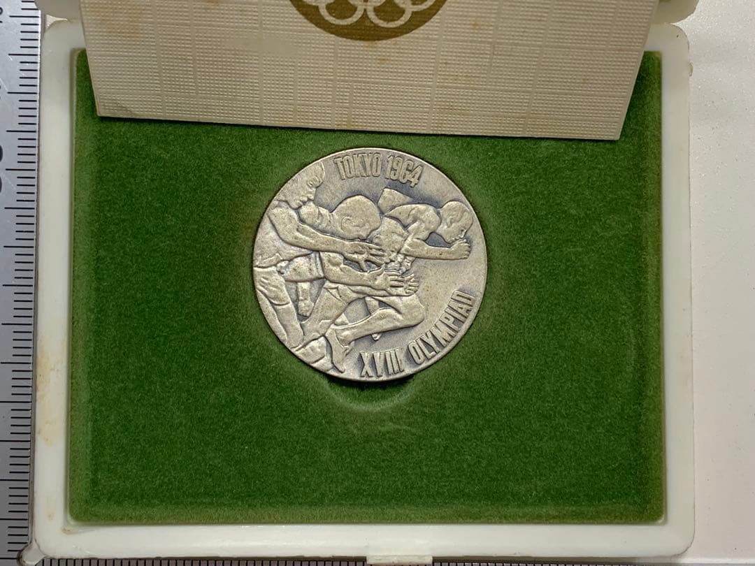 1964年東京オリンピック大会記念メダル　銀メダル　純銀　silver 記念品