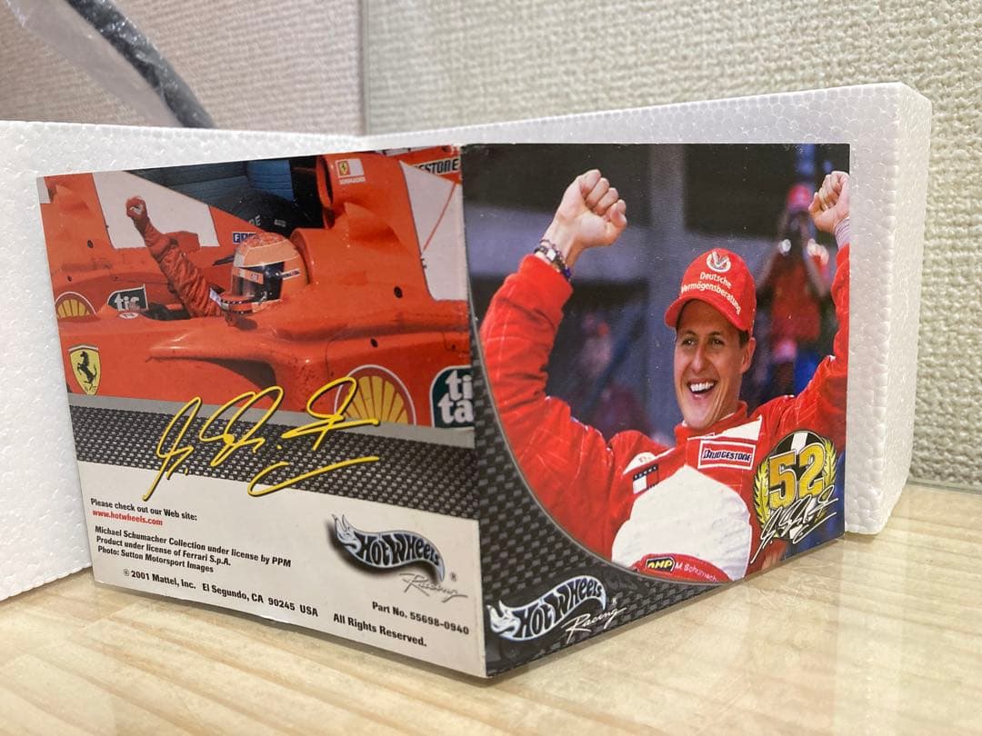 Ferrari F-2001 1:18 •'シューマッハ 通算52回のGP優勝」 - メルカリ