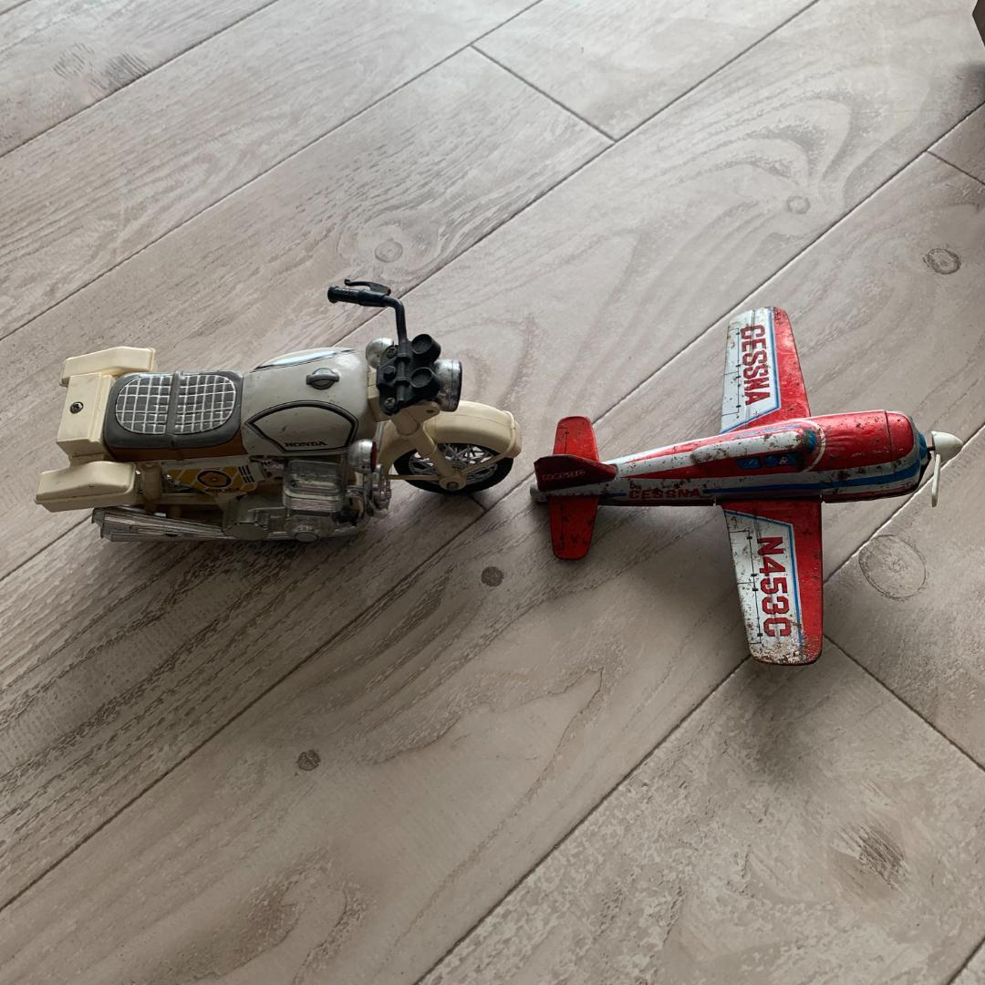レア！昭和レトロ☆HONDA 白バイ&セスナN453C ブリキのおもちゃセット