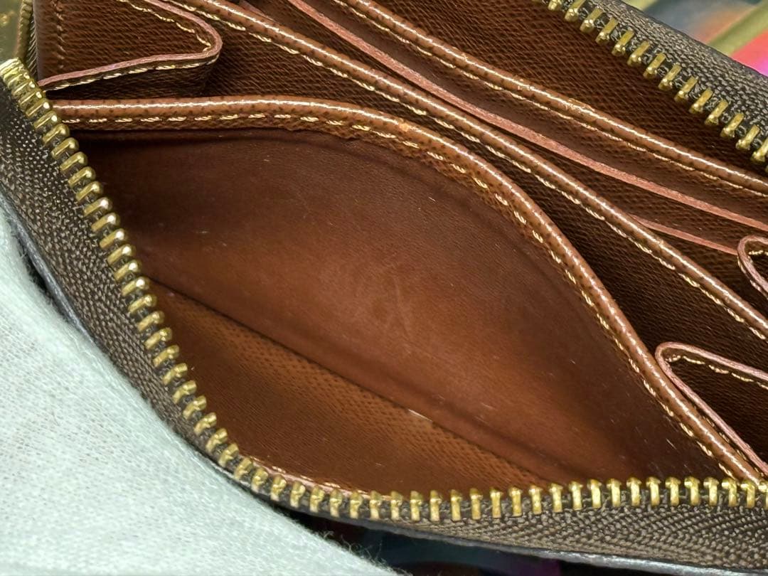 極美品！LOUIS VUITTONルイヴィトン　ジッピーパース　小銭入れ