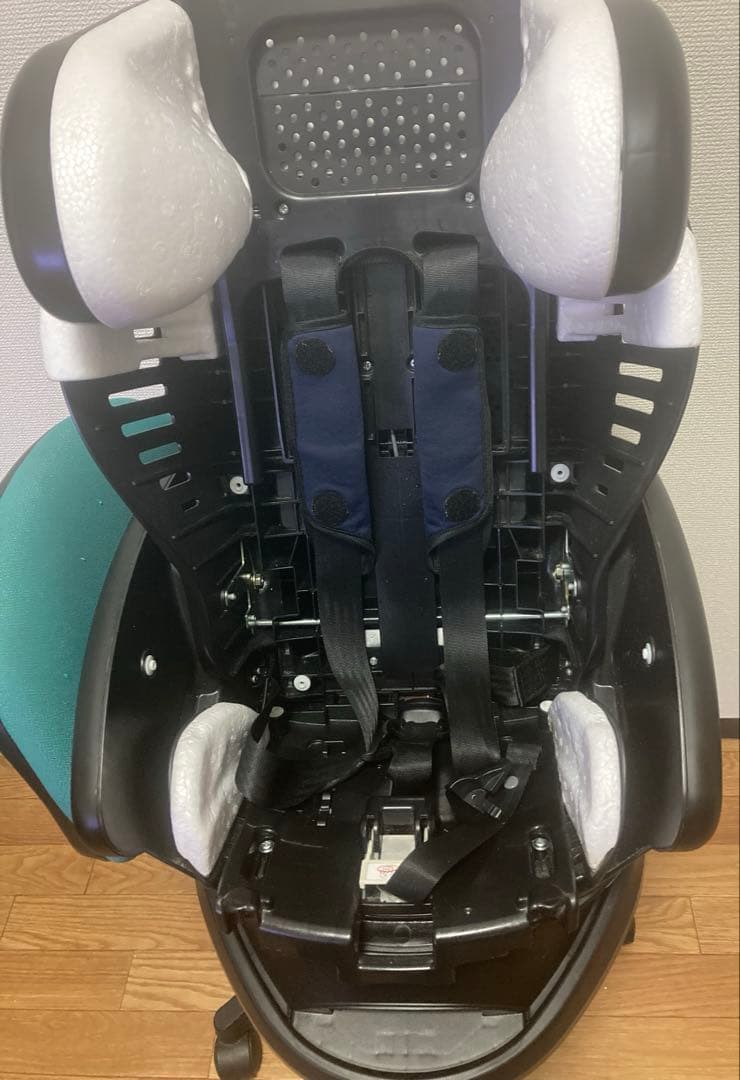 ゆうゆ⭐︎⭐️【可変式】フラディアグロウプレミアムISOFIXチャイルドシート