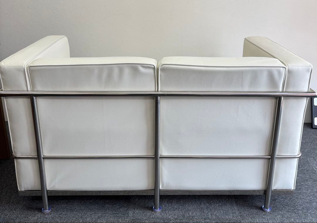 ル・コルビジェ リプロダクト 2人掛け LC2 ソファ ホワイトレザー