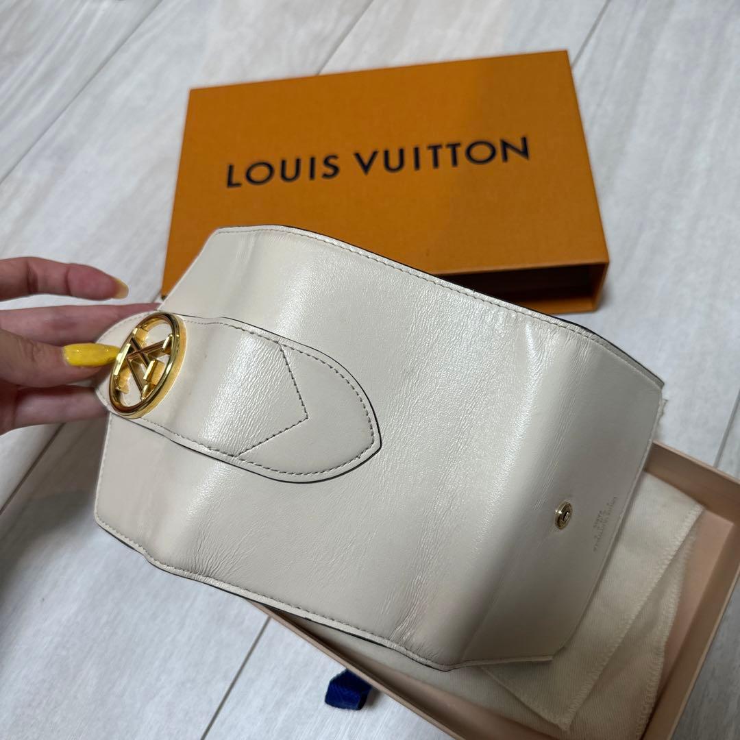 楽天市場】ルイヴィトン アンプラント ヴィクトリーヌの通販 【ほぼ