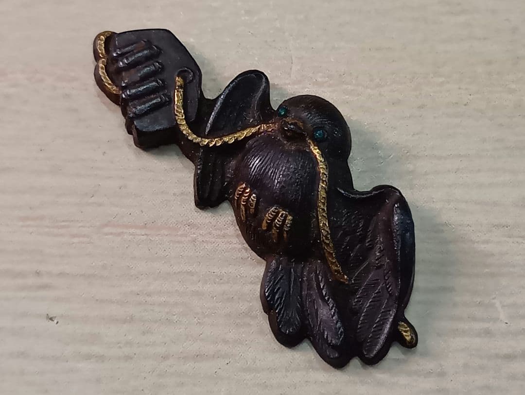 煙草入れ／超絶技巧鳥前金具／在銘あり 皆元