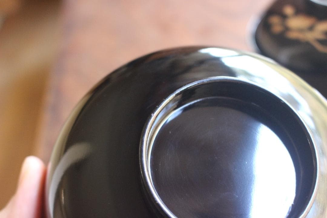 極小傷あり！時代黒漆に優美な貝合桜蒔絵の映える煮物椀2点（検輪島塗雑煮椀