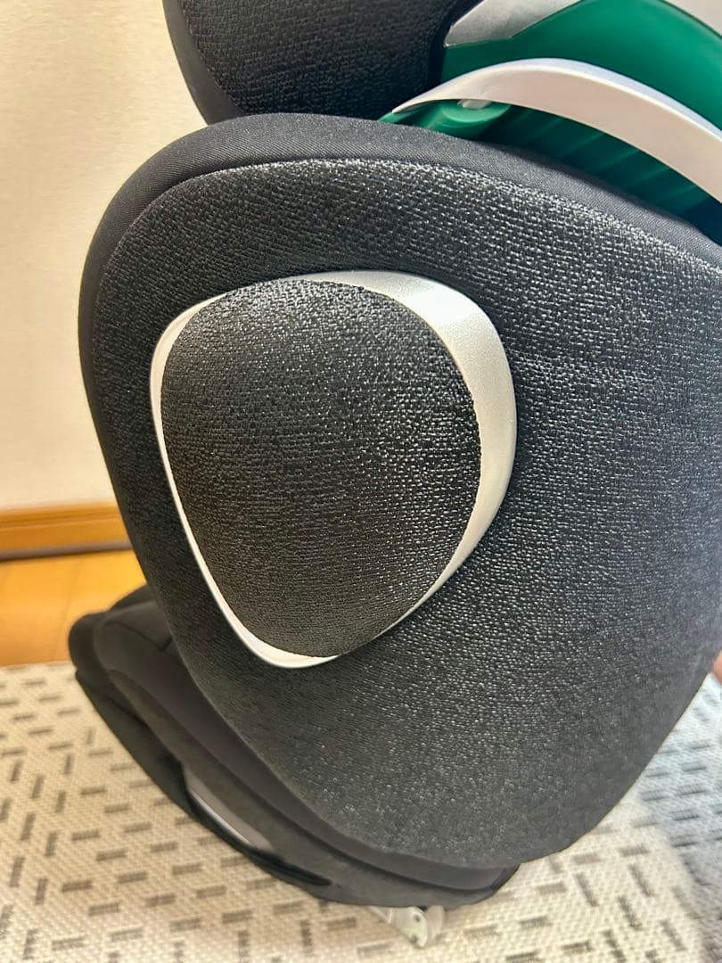 CYEBX サイベックス ソリューション Zi ジュニアシート