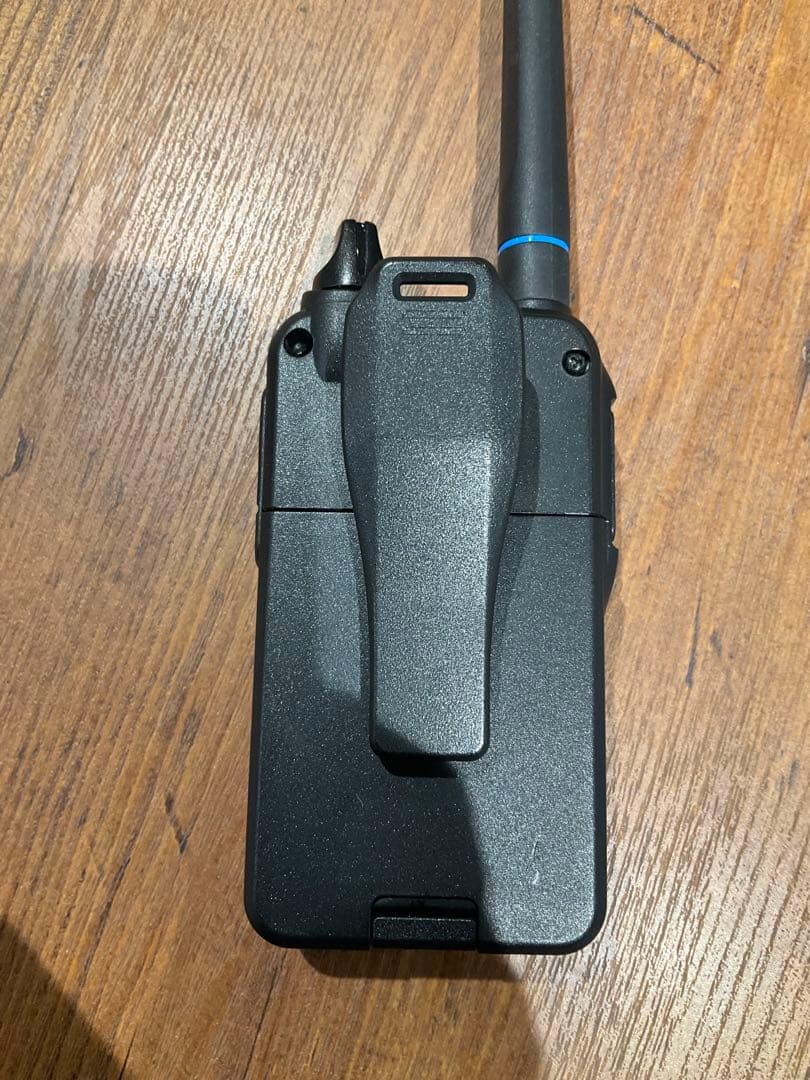 ALINCO DJ-PV1DとイヤホンマイクEME-65LMA+付属品② アマチュア無線