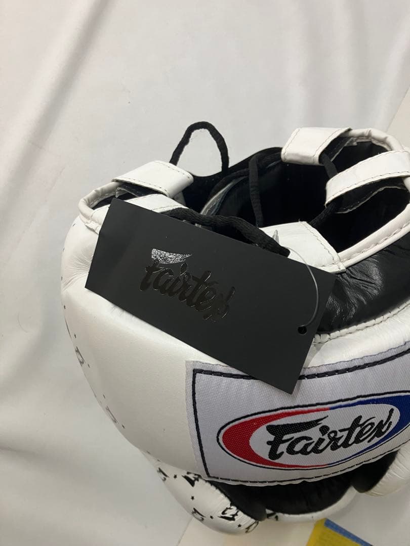 Fairtex ヘッドギア Mサイズ 本革製 武道・格闘技