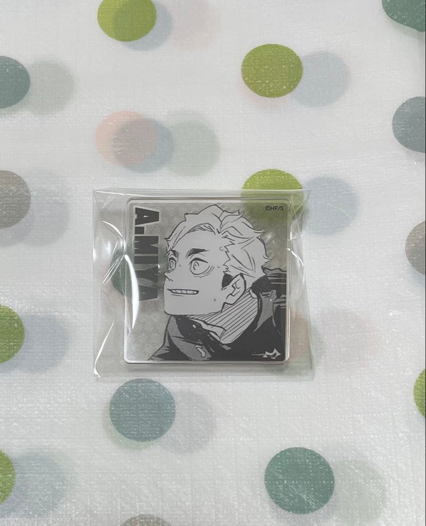 ハイキュー展 アクリルバッジ 宮侑 - メルカリ