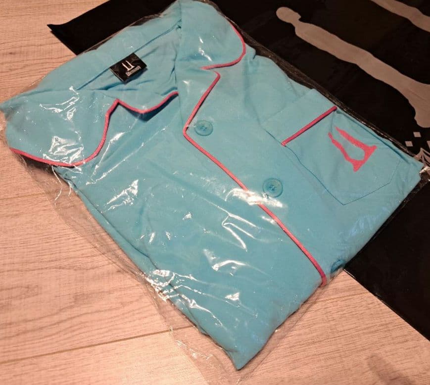 【新品☆未開封】G-DRAGON WORLD TOUR 会場限定販売 パジャマ