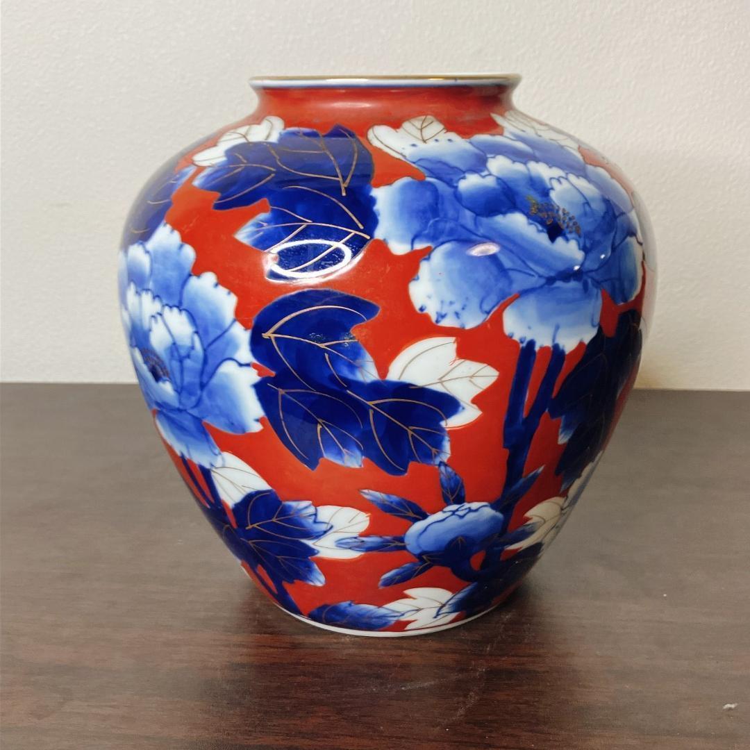 美品】有田焼 秀峰作 赤絵壺 牡丹文様 金彩 壺型花瓶 約20cm - メルカリ