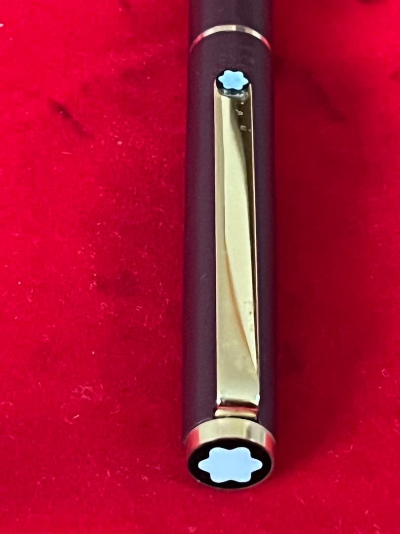 モンブラン万年筆スリムライン ボルドー❗️割と綺麗です‼️ - メルカリ